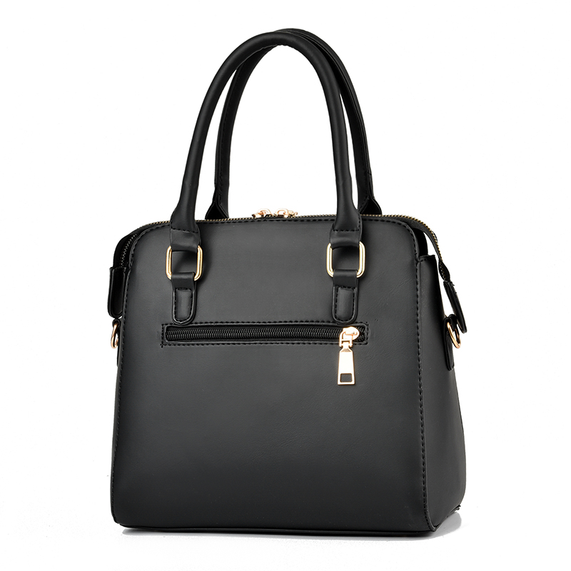 Borsa a tracolla con dettagli  - Women Bags Collection recensione e prezzo