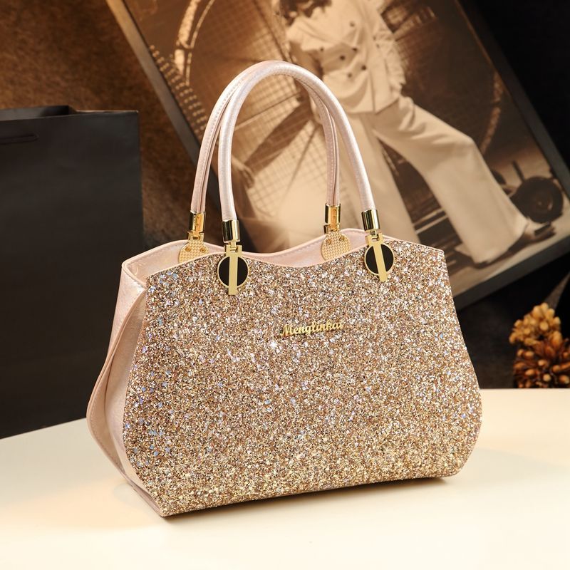 Borsa a Tracolla in Pelle di L - Women Bags Branded Sale recensione e prezzo